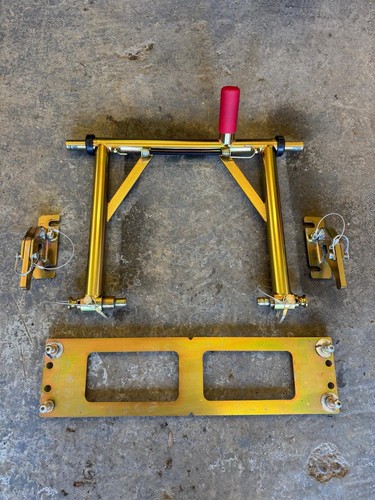 Pit bull trailer restraint - restraint,