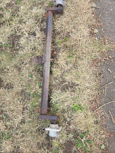 Trailer axle with hubs - axle, erde