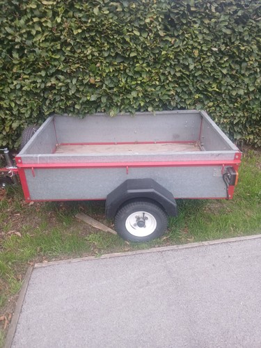 Small car transport trailers - car,