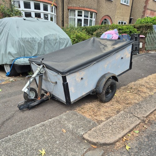 5x3 trailer with cover - with,