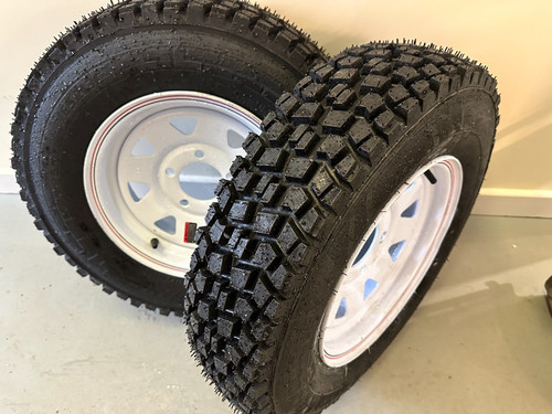 Pair wheel tyre - kit, on