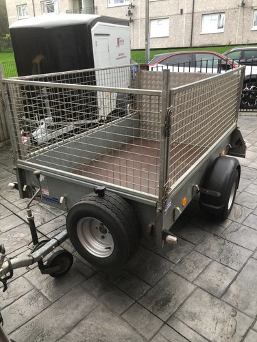 Ifor williams 6x4 - hire),
