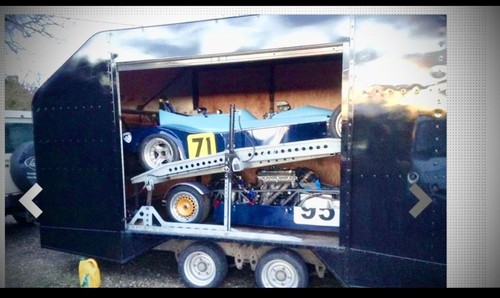 Twin deck enclosed car - enclosed,
