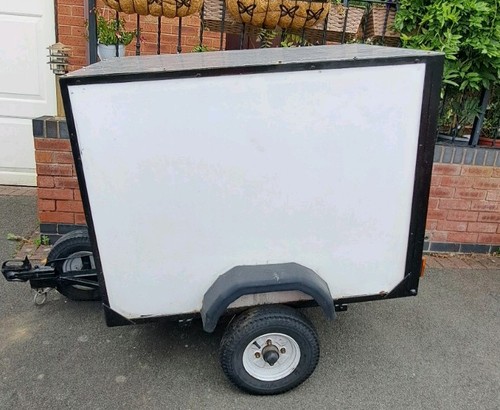 Box trailer - box,
